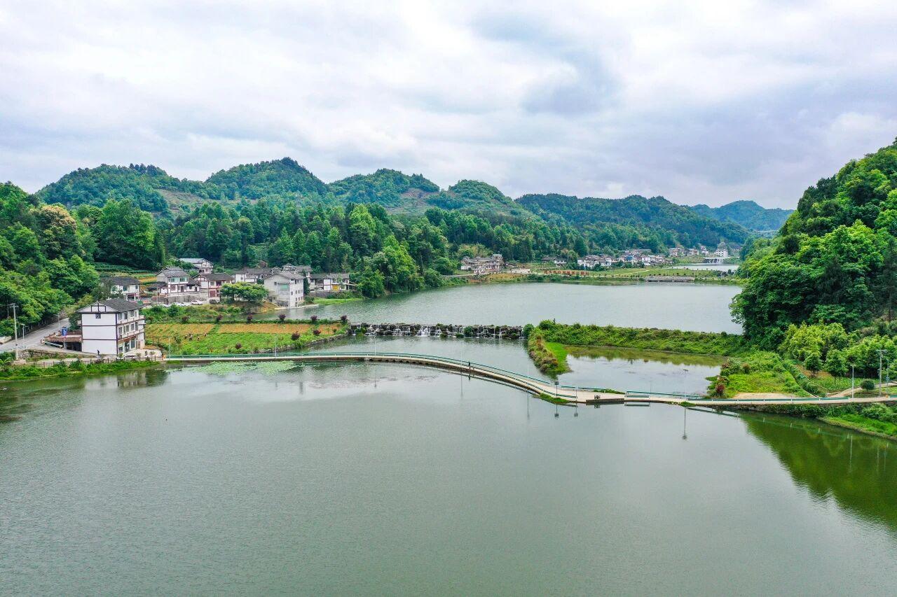 貴州省遵義市湄潭縣大溪溝生態(tài)清潔型小流域治理成效。潘希來 攝.jpg