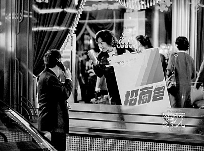 《繁花》中，時(shí)代才是看不見的主角